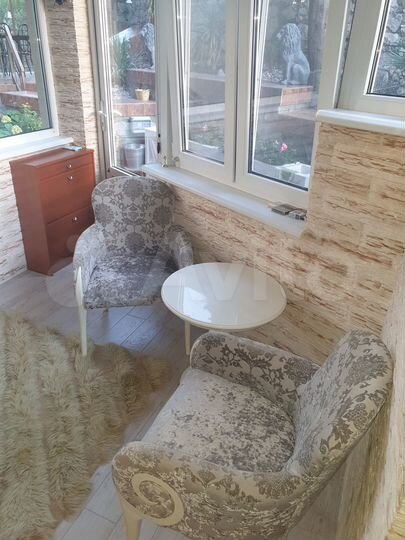 Гостиница, 530 м²