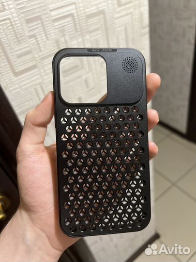 Чехол на iPhone 13 про