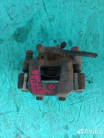 Суппорт задний правый Vortex Estina