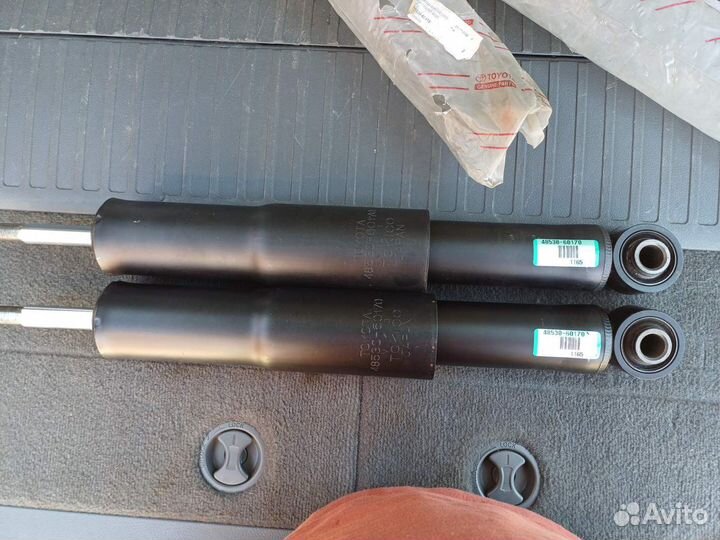 Амортизаторы toyota land cruiser 200