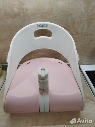 Стульчик-столик для кормления компактный babyton