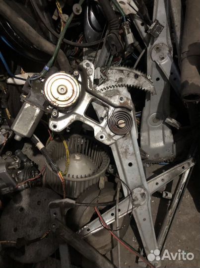 Стеклоподъемник honda civic ferio кузов EG