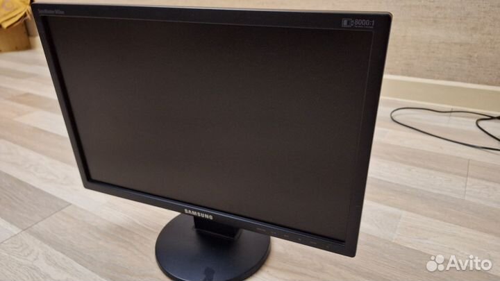 Монитор Samsung 19 