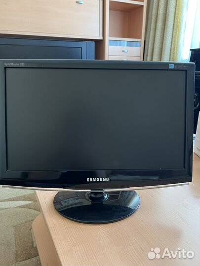 Монитор Samsung syncmaster 933