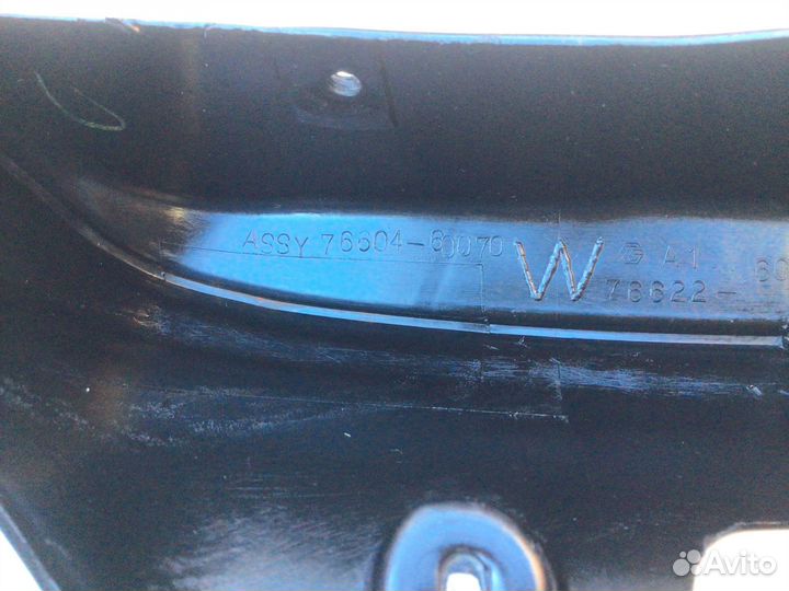 Брызговик пер L toyota land cruiser prado 90 ориг