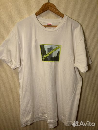 Футболка Supreme Greetings from Supreme SS19