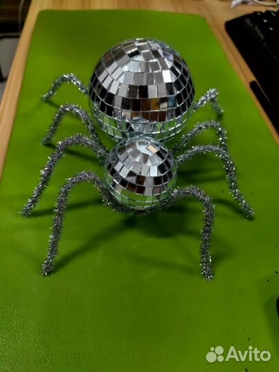 Изделия под заказ из зеркальной мозаики