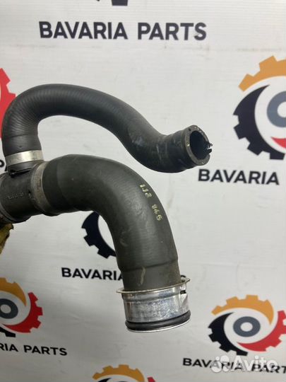 Патрубок системы охлаждения Mercedes E W211 3.5