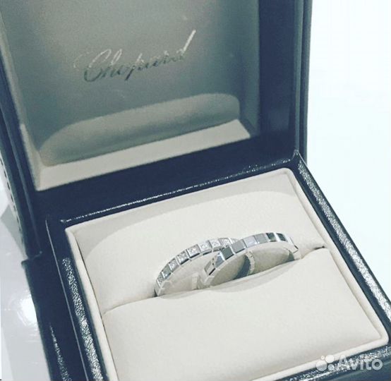 Золотые обручальные кольца Chopard с брил. 0.11 ct