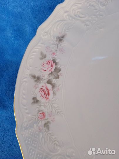 Тортница на ножке Bernadotte 