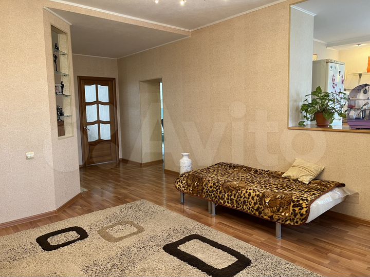 3-к. квартира, 79,8 м², 3/3 эт.