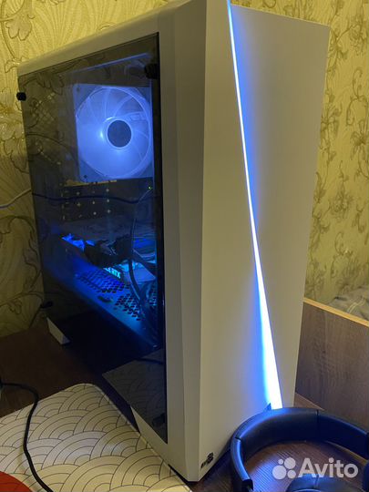 Продаю игровой компьютер rtx 4060 с монитором
