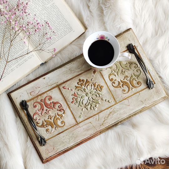 Поднос деревянный