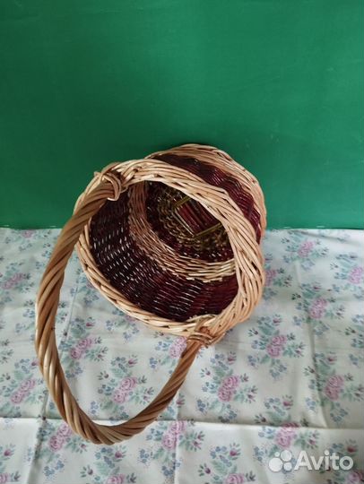 Корзинка подарочная