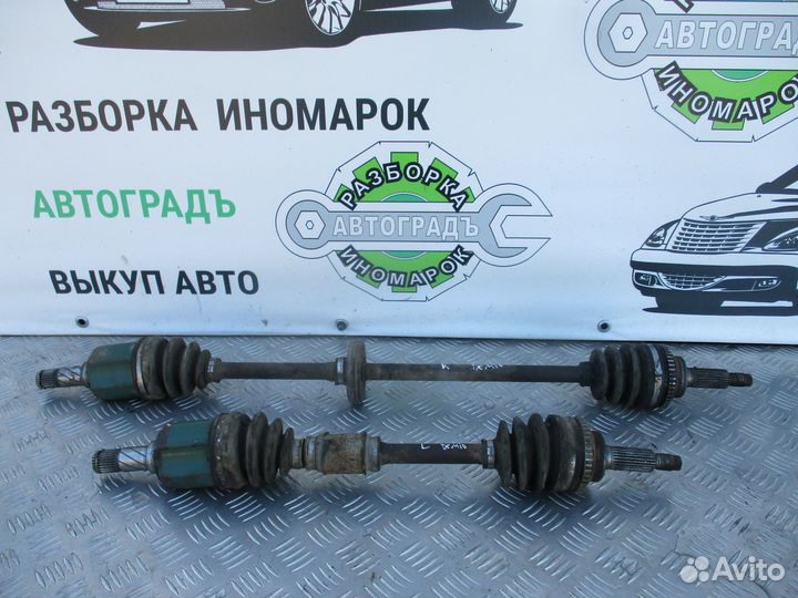 Привод передний правый Mazda Demio 1.5 2000г