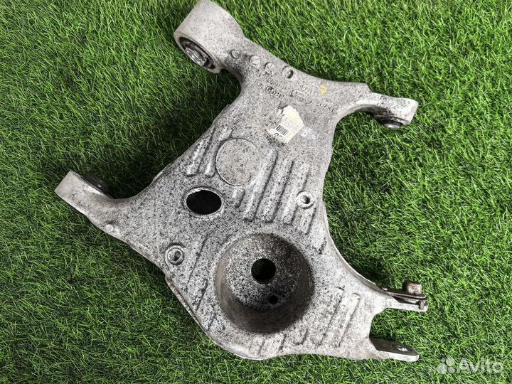 Рычаг подвески задний левый Jaguar F-Pace JGA 2016