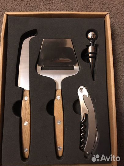 Подарочный набор для вина и сыра