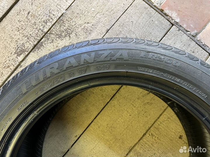 Bridgestone Turanza ER300 215/50 R17