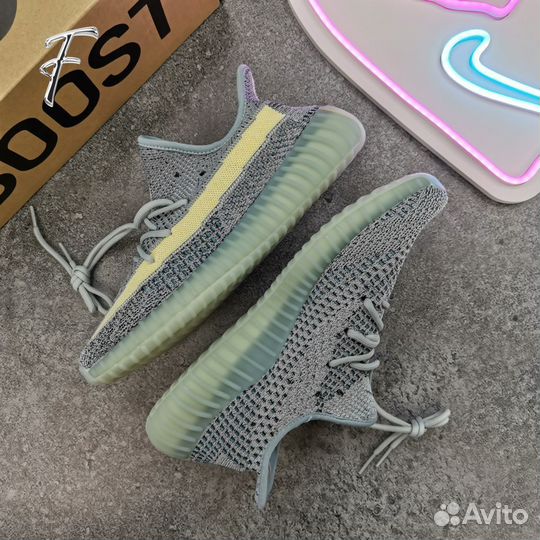 Кроссовки Adidas Yeezy Boost 350 Ash Blue