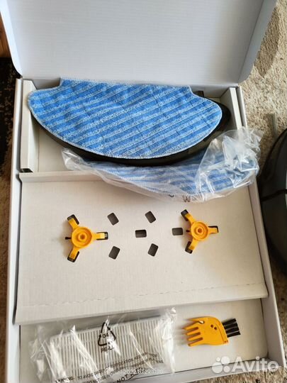 Робот пылесос