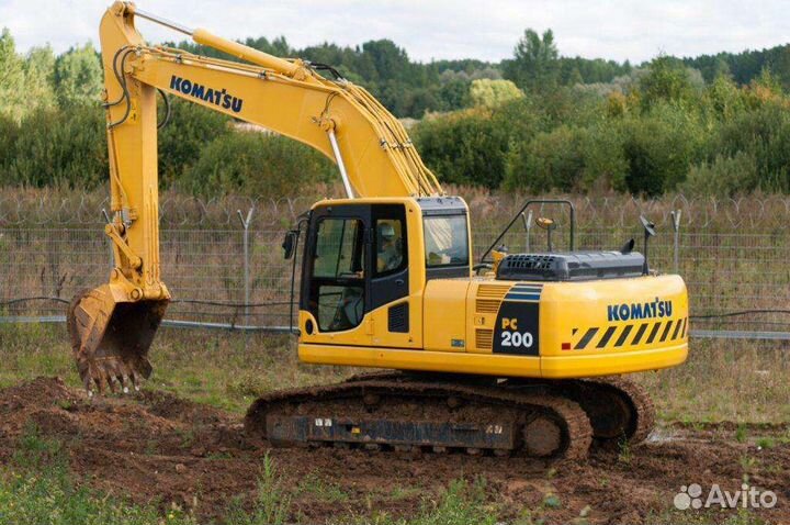 Машинист гусеничного экскаватора