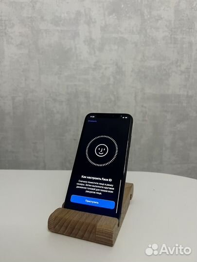 iPhone Xs, 64 ГБ