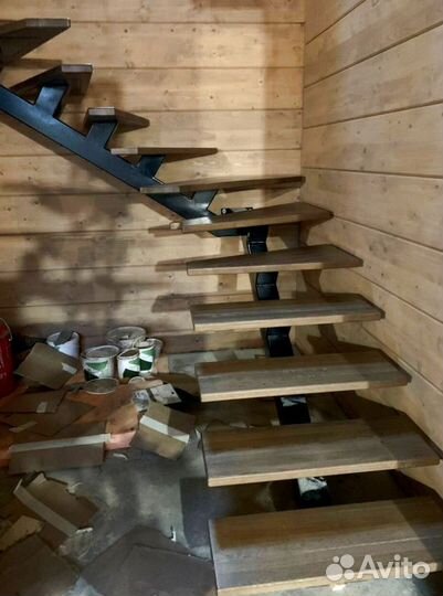 Перила деревянные с монтажем