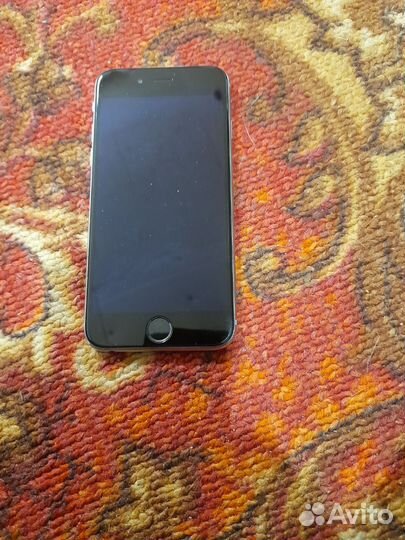 iPhone 6S, 64 ГБ