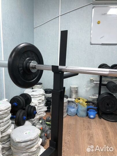 Скамья для жима со стойками и штангой