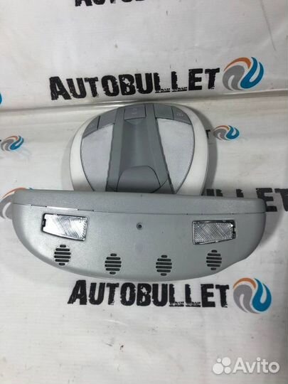 Плафон подсветки салона Mercedes E W211 M