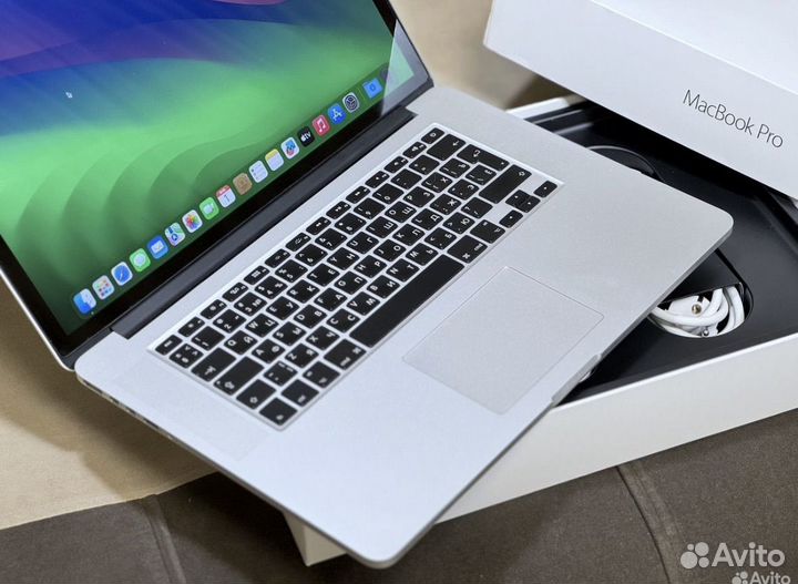 Apple macbook pro 15 retina 2015