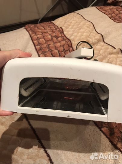 Уф лампа для ногтей и наклейки