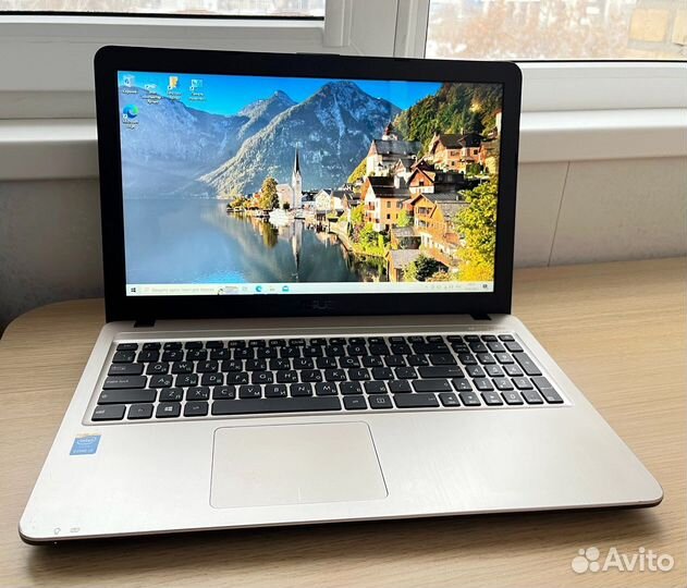 Быстрый Asus Core i3 / 8Gb / SSD 250Gb