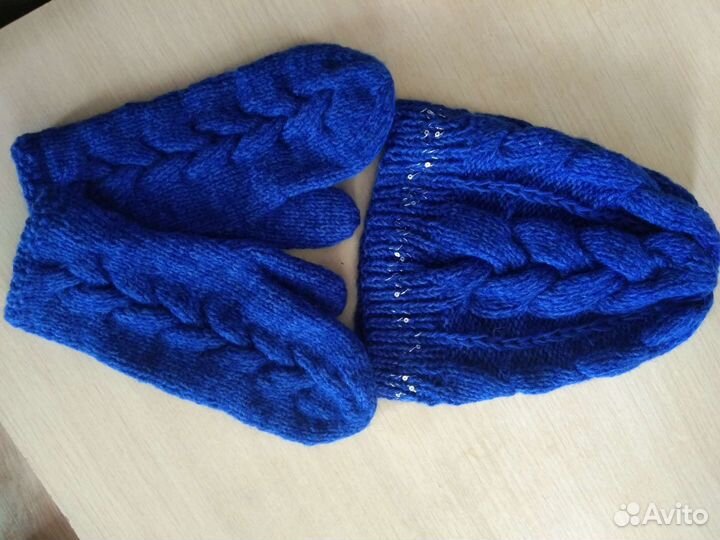 Шапка женская вязаная