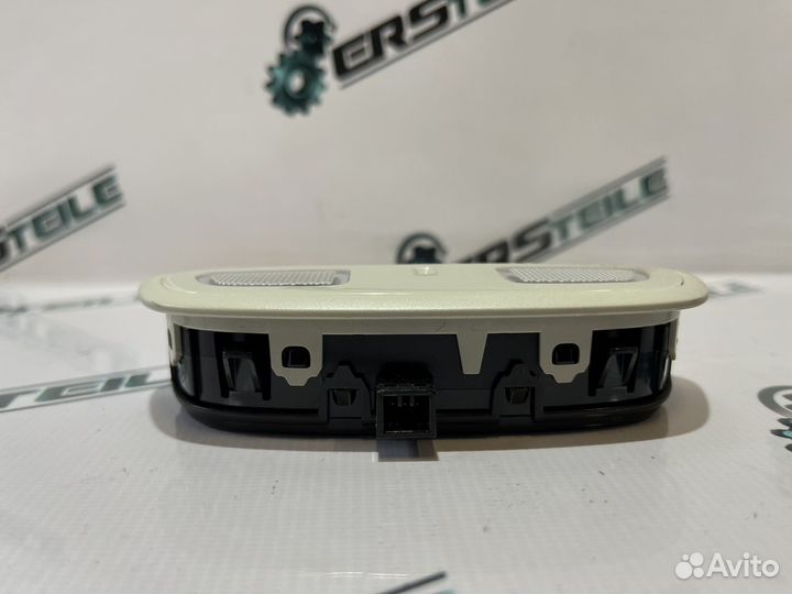 Плафон потолочный задний Volvo V60 2022