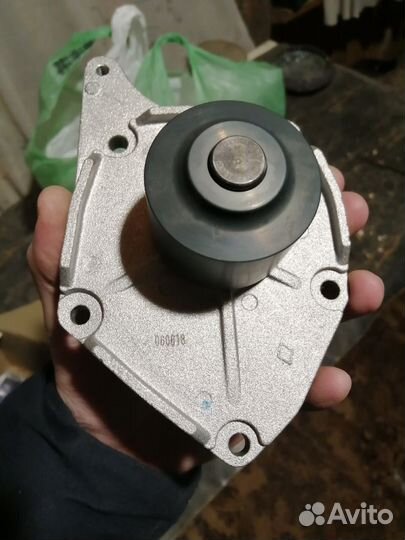Помпа Renault k9k r227