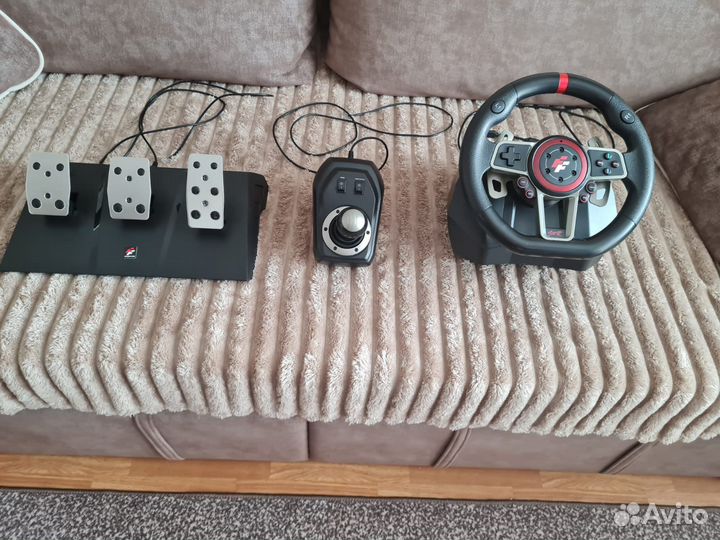 Руль для PS4 подходит на PC
