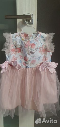 Нарядное платье для девочки 80