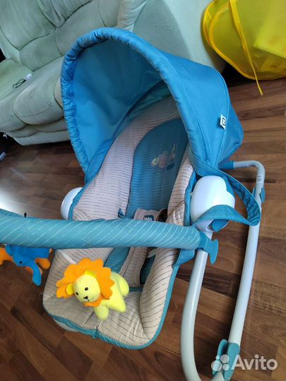 Шезлонг детский babyton