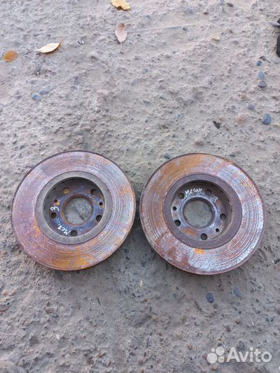 Тормозные диски передние Renault Megane 3