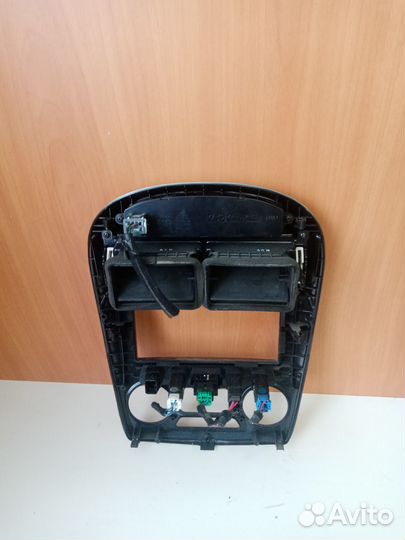 Накладка декоративная Kia Cerato LD 2004-2008