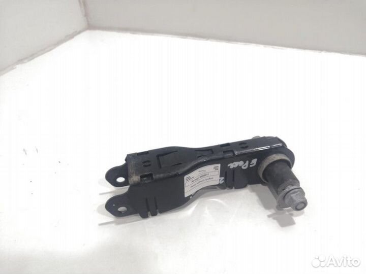 Рычаг задний правый Jaguar E-Pace 2020 J9C35K898AC