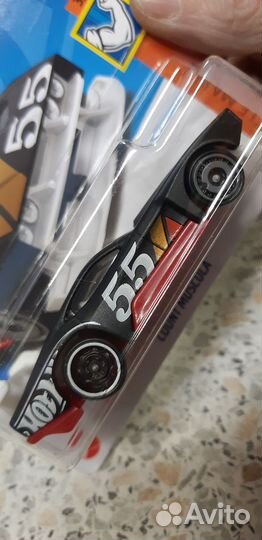 Модель Hot Wheels Count Muscula