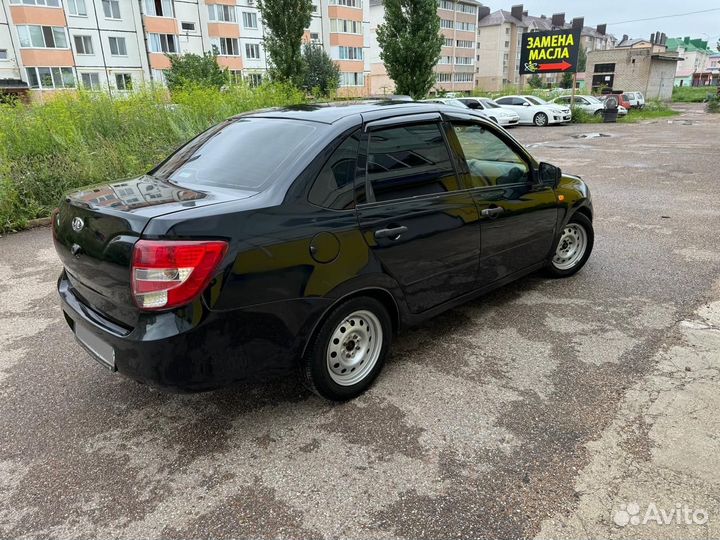 LADA Granta 1.6 МТ, 2012, 193 242 км