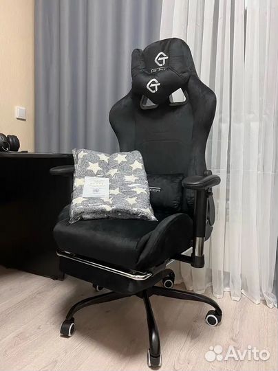 Офисное кресло (геймерское). Кресло для директора