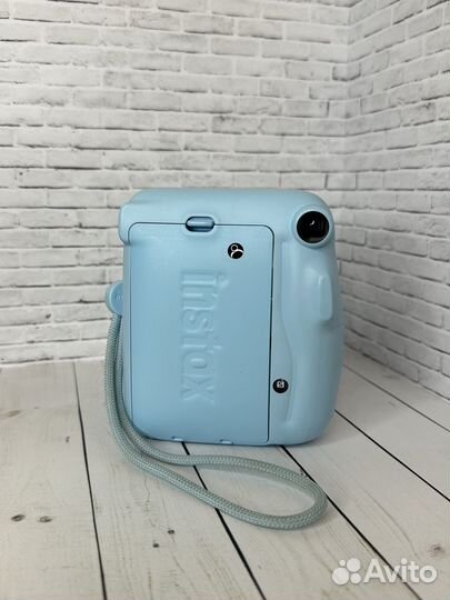 Фотоаппарат instax mini 11 blue