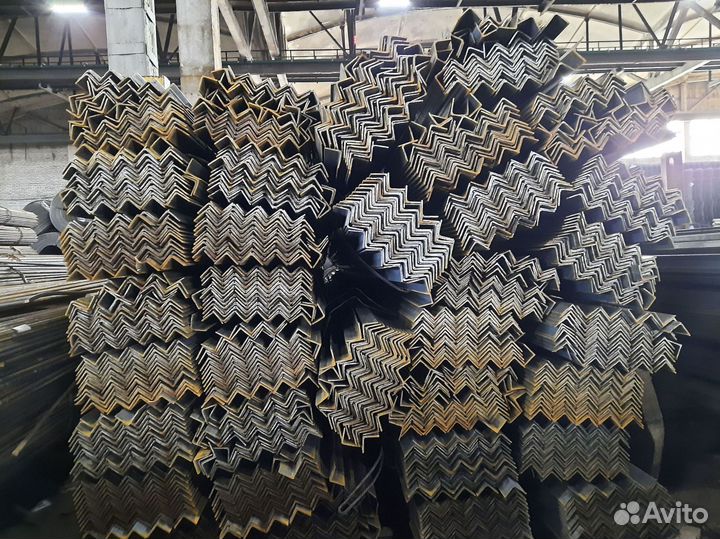 Уголок металлический 25х25х4 длина 6м Ст3