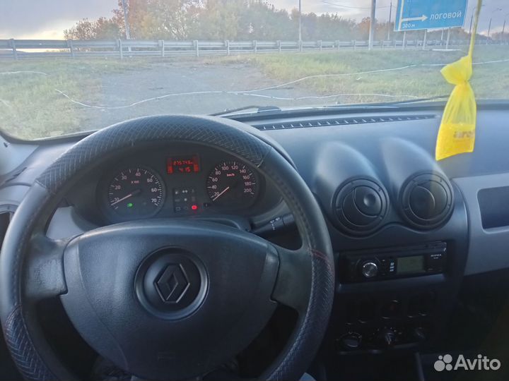 Renault Sandero 1.4 МТ, 2012, 180 000 км