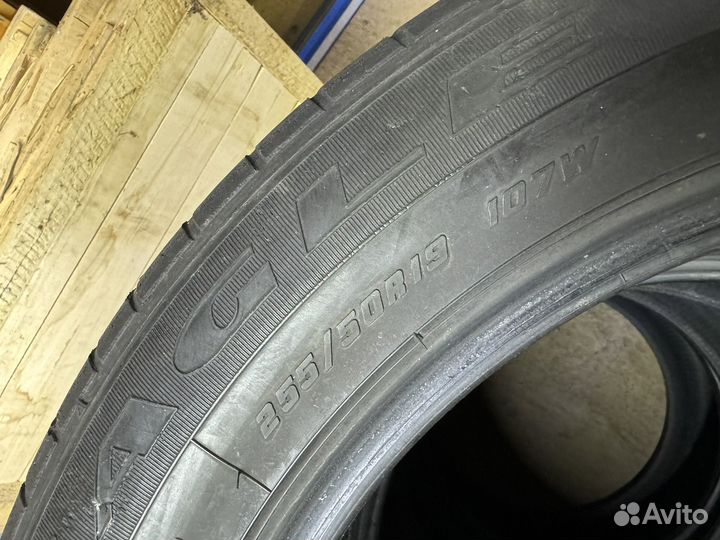 Goodyear Wrangler S4 255/55 R19
