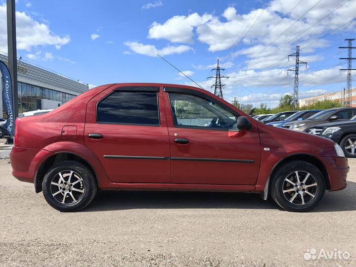 Renault Logan 1.6 AT, 2011, 194 600 км